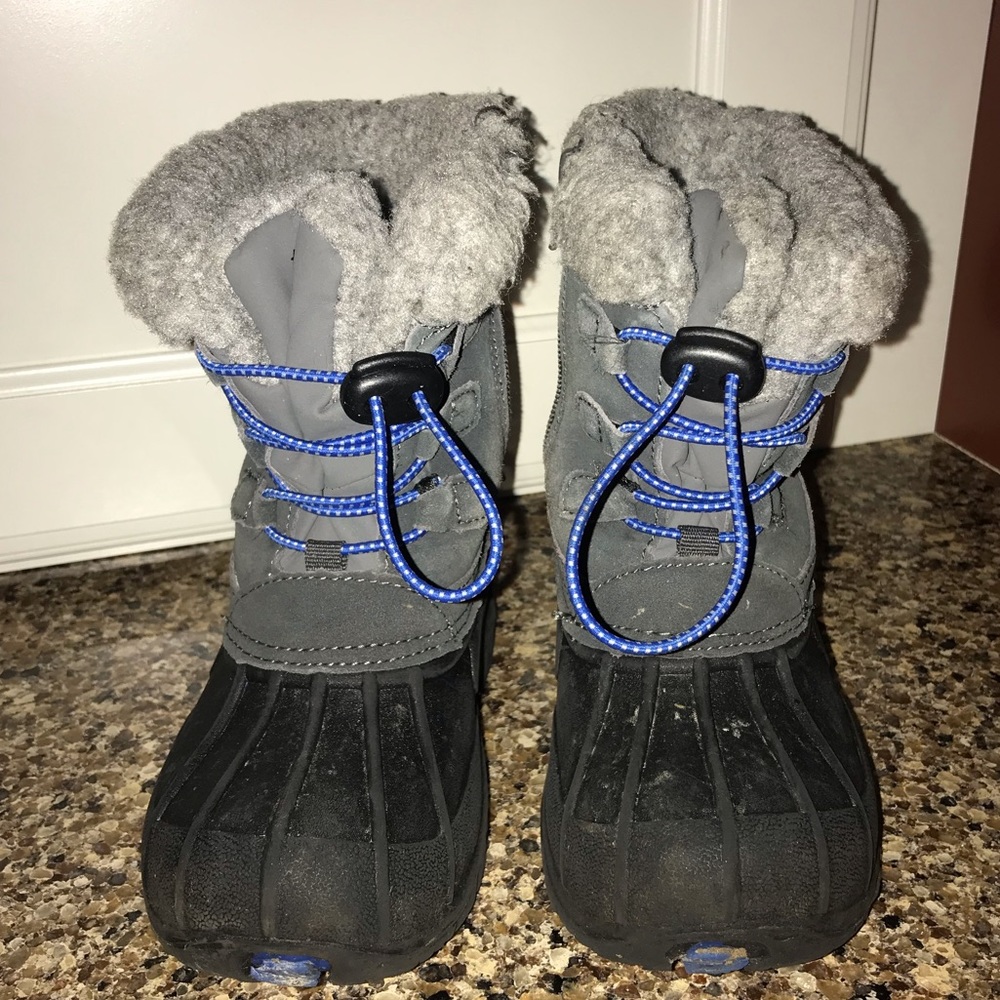 Totes winter boots size 10 (child)